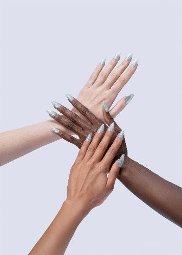 Swatch of 137 Rescue Me Acrylic Powders By Valentino Beauty