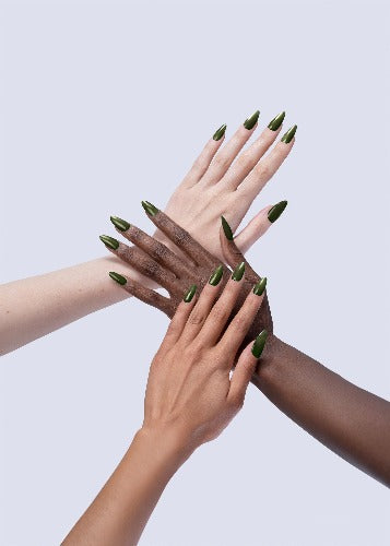 Swatch of 121 E Money Acrylic Powder By Valentino Beauty